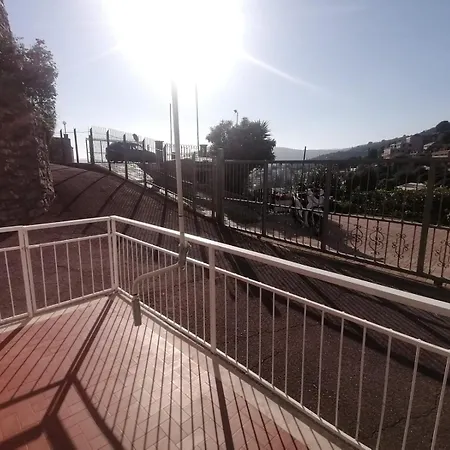 Guesthouse * Alassio